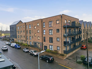 Photo 1- click for photo gallery